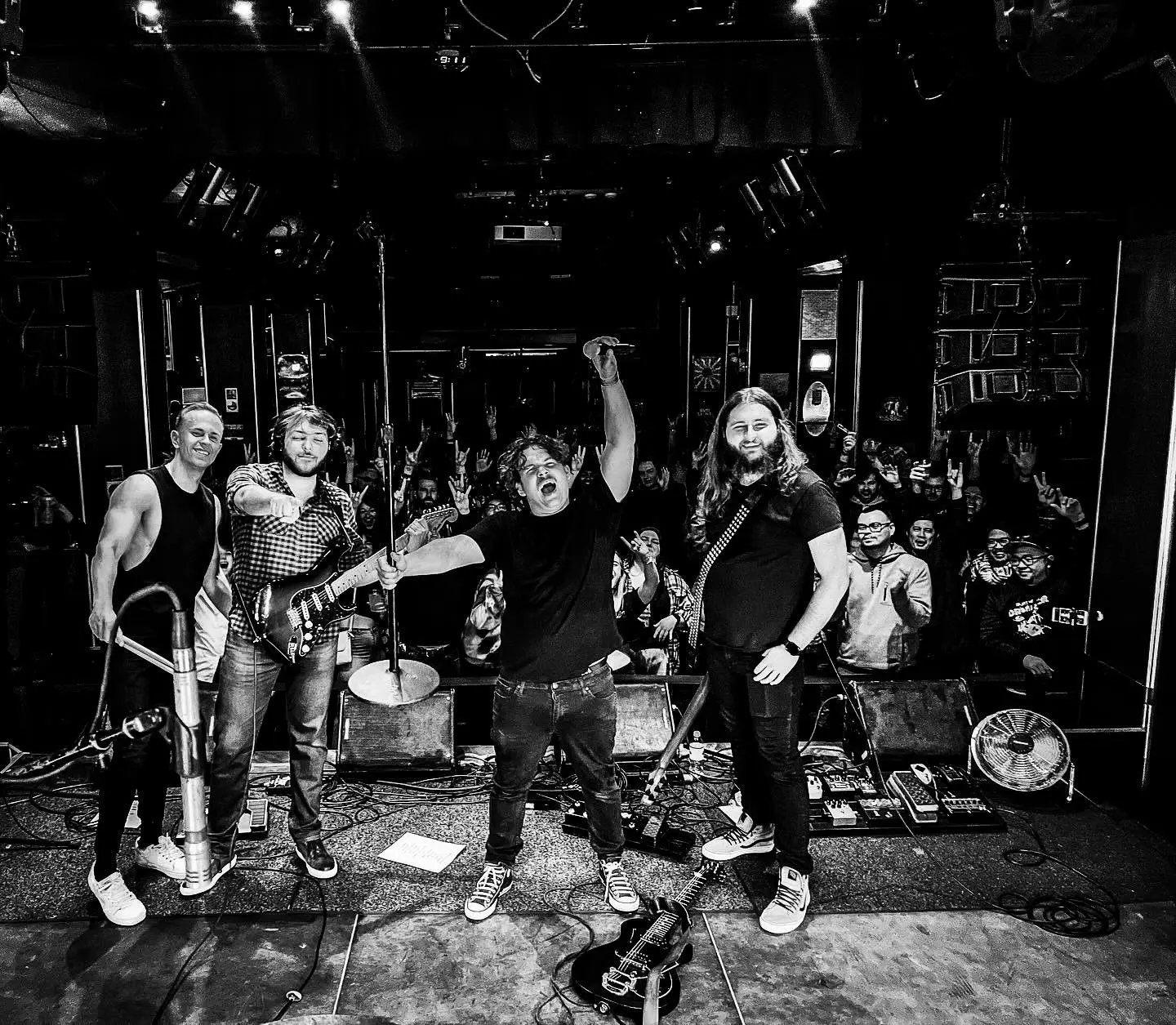 4th Point performing live (2)